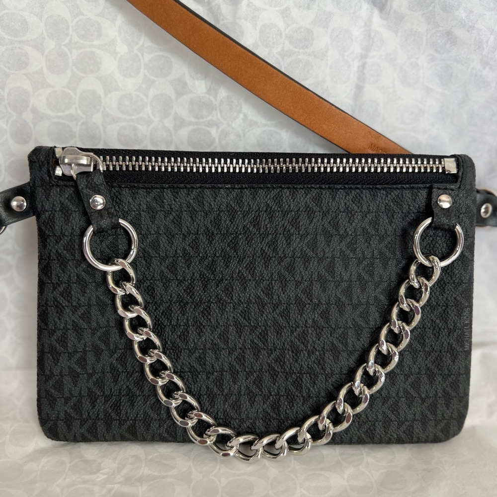 Michael Kors Belt Bag Fanny Pack Black - Pre-Owned